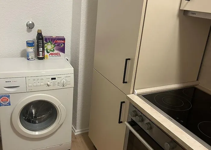 Modern Near Altenessen Train Station Apartamento